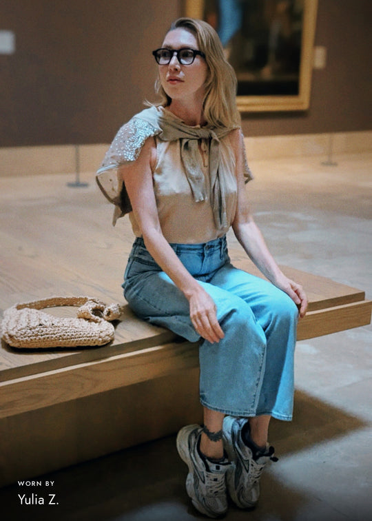 Customer photo: Yulia Z. wearing Auren – Mahogany Smoke