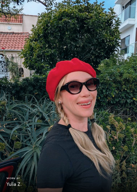 Customer photo: Yulia Z. wearing Eclipse Feline – Crimson Mirage