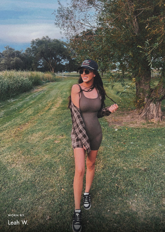 Customer photo: Leah W. wearing Vortex Edge – Champagne Glow