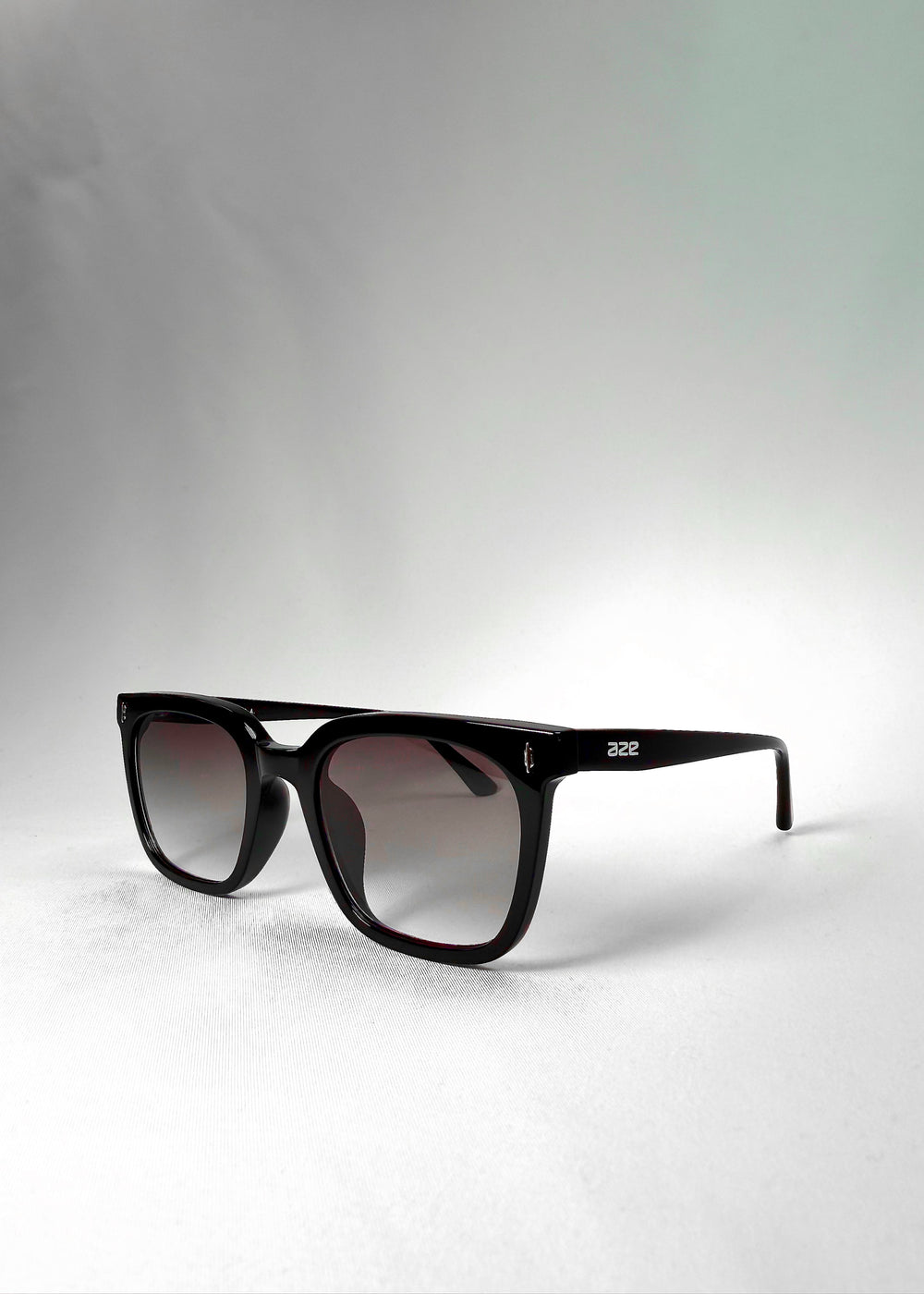 Angled front view of Cavalin Graphite Haze showing bold brow line and softened base for balanced look.